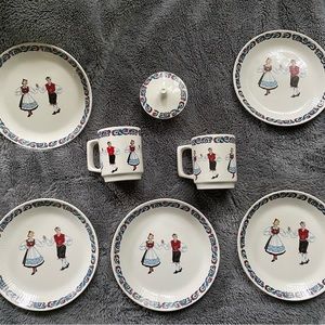 Figgio Vintage Flint Norwegian dancers